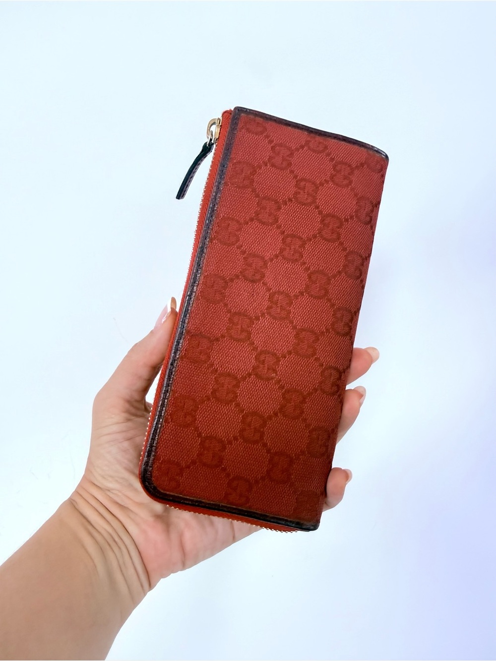 Gucci GG Monogram Canvas Long Zip Around Wallet Red Burgundy Leather Vintage